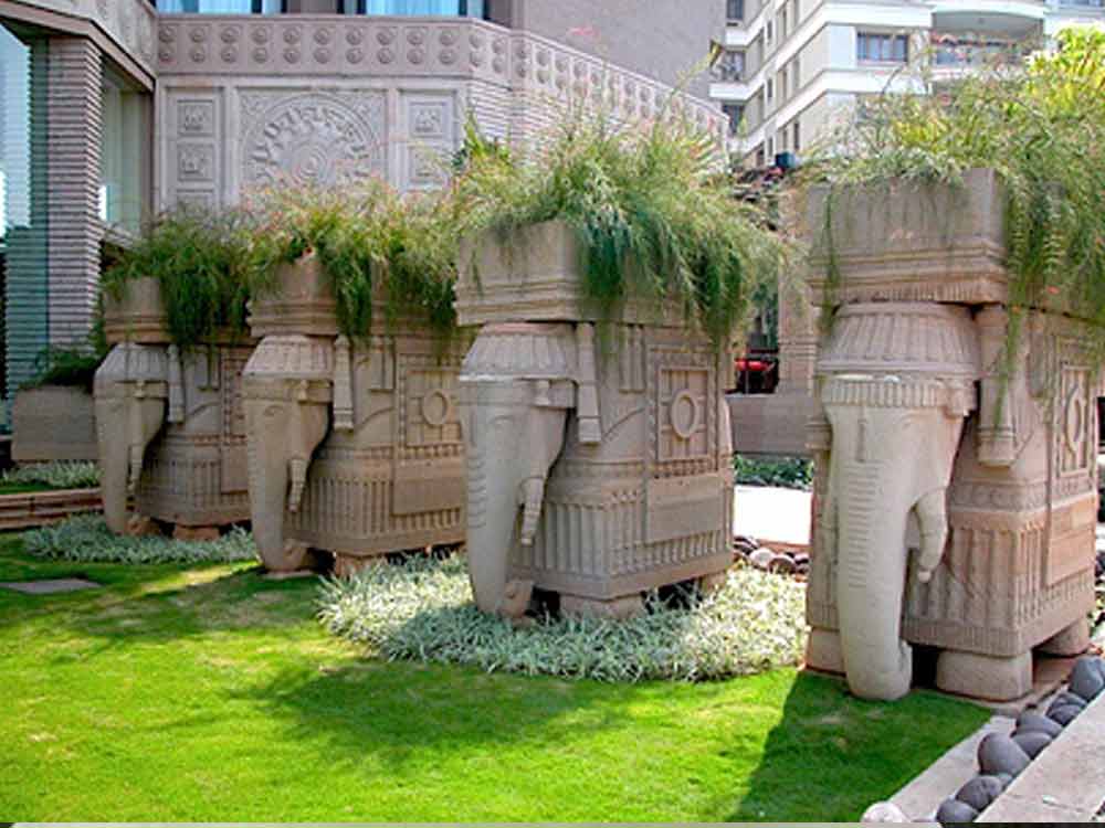 Marble Stone elephant planter :: manufacturer of Elephant shape marble planter 